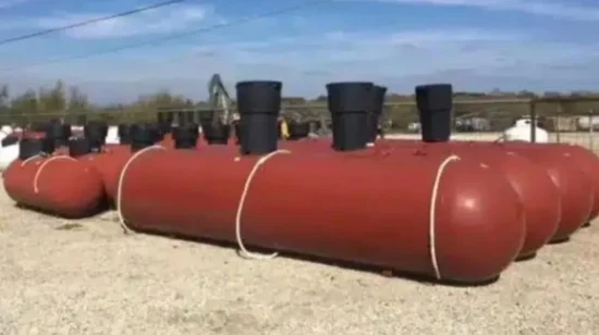2500 Gallon Propane Tank - Image 2